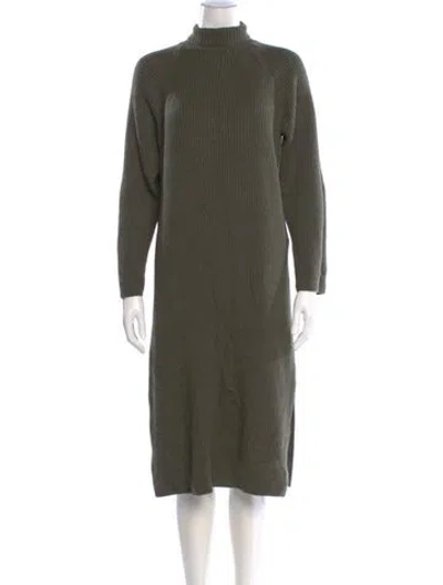 Pre-owned Apc Virgin Wool Midi Length Dress In Green