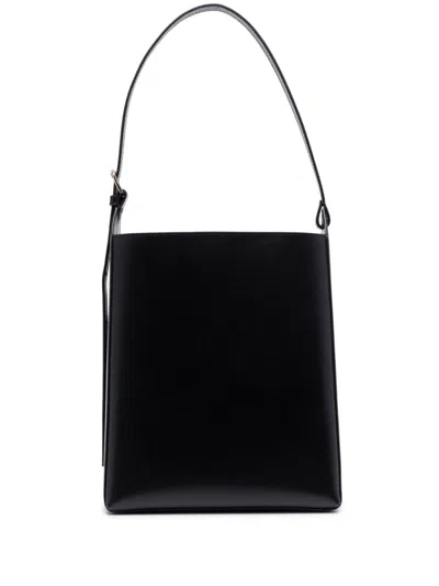Apc Virginie Shoulder Bag In Black