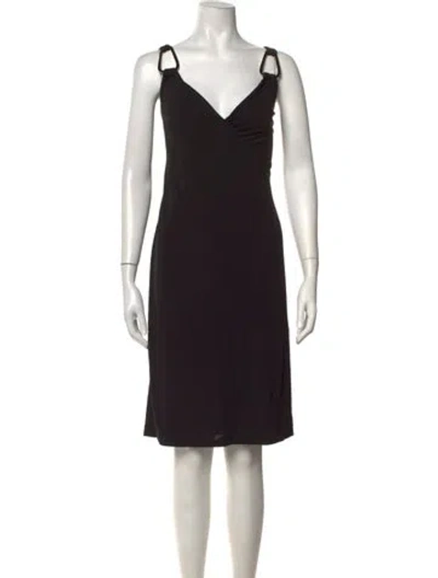 Pre-owned A.p.c. V-neck Knee-length Dress In Black