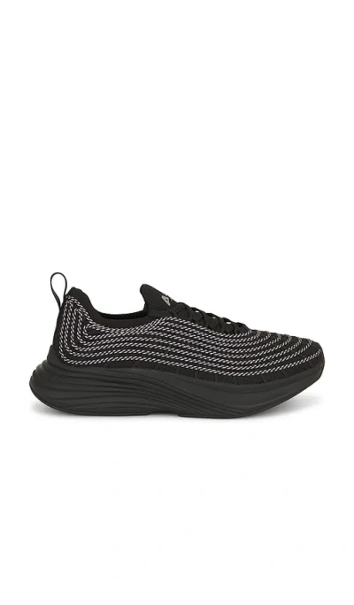 Apl Athletic Propulsion Labs Techloom Zipline Sneaker In Blakc & Shark