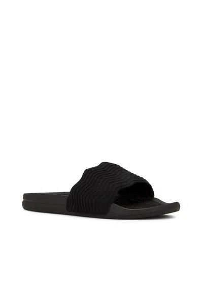 Apl Athletic Propulsion Labs Women's Techloom Zigzag Slides In Black