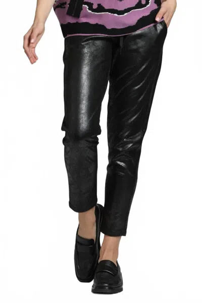Apny Textured Vegan Leather Jogger In Black