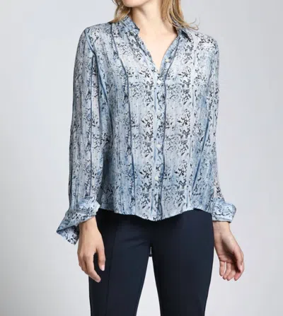 APNY TRANQUIL MIXED COLOR BLOUSE IN BLUE/WHITE