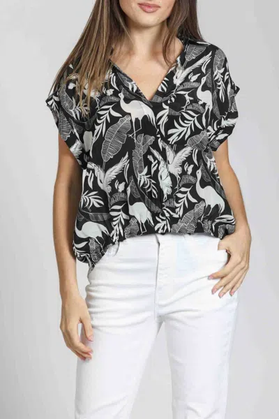 APNY WOMEN'S WRAP BLOUSE IN BLACK