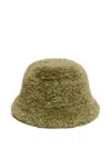 Apparis Amara Bouclette Bucket Hat In Green