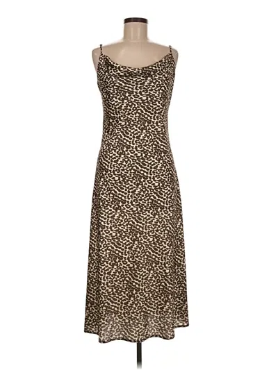 Pre-owned Apparis Casual Dress In Brown