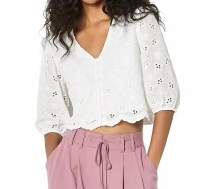 Apricot Daisy Broderie Top In White