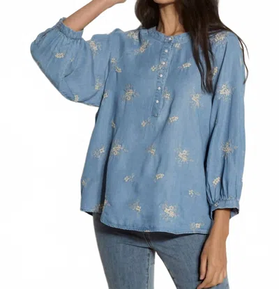 Apricot Floral Embroidered Blouse In Blue