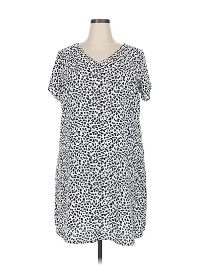 Pre-owned Apt. 9 Casual Dress In White