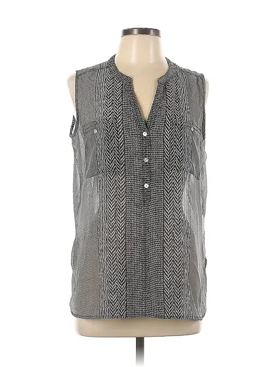 Pre-owned Apt. 9 Sleeveless Button Down Shirt In Gray