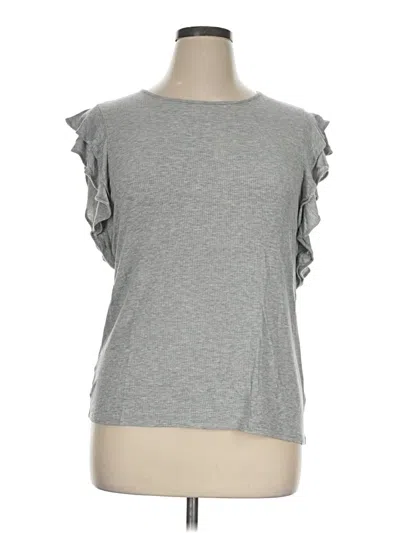 Pre-owned Apt. 9 Sleeveless T-shirt In Gray