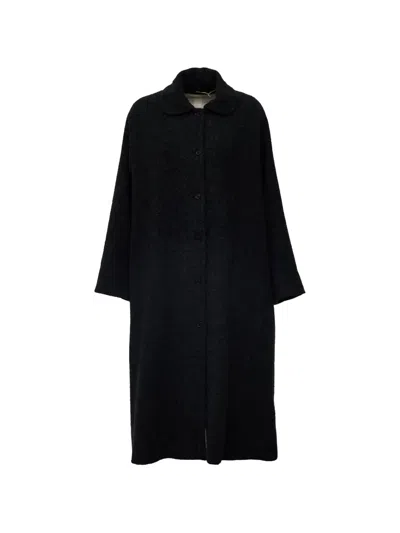 Apuntob Buttoned Coat In Blue