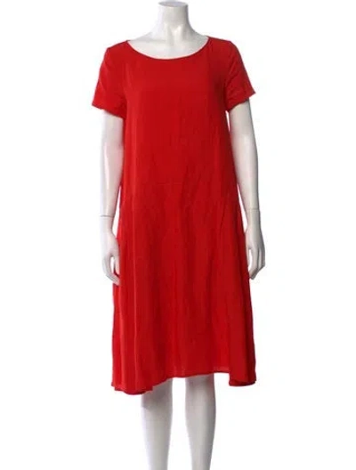 Pre-owned Apuntob Linen Knee-length Dress In Red