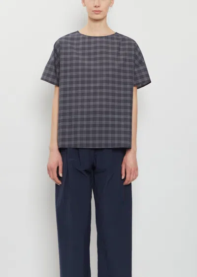 Apuntob Short Sleeve Cotton Silk Top In Black