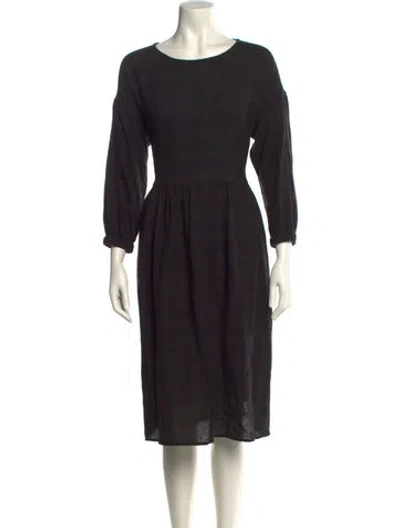 Pre-owned Apuntob Virgin Wool Midi Length Dress In Black