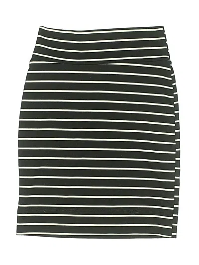 Pre-owned Aqua Skort In Black