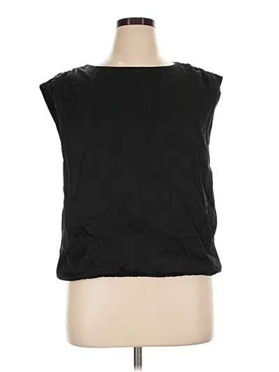 Pre-owned Aqua Sleeveless T-shirt In Black