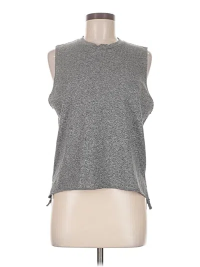 Pre-owned Aqua Sleeveless T-shirt In Gray