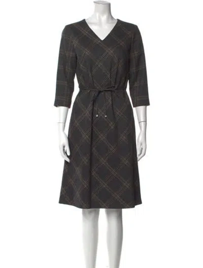Pre-owned Aquascutum Virgin Wool Knee-length Dress In Gray
