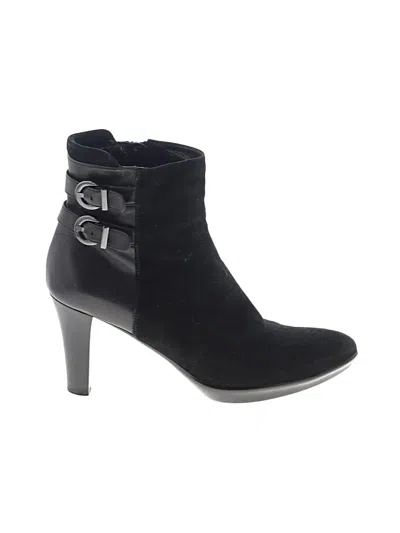 Pre-owned Aquatalia Ankle Boots In Black