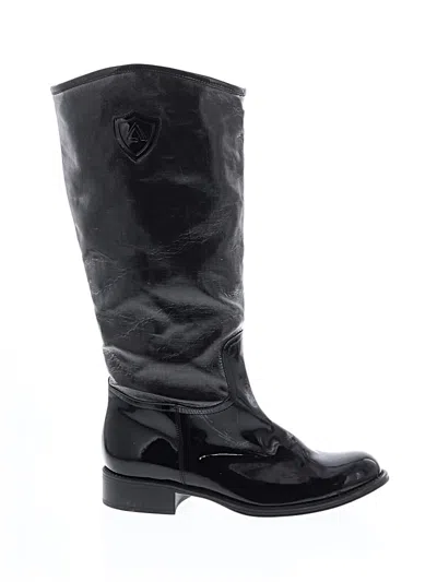 Pre-owned Aquatalia Boots In Black