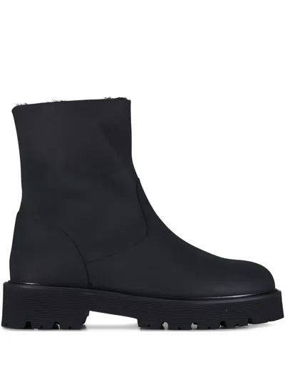 Aquatalia Eloise Boots In Black