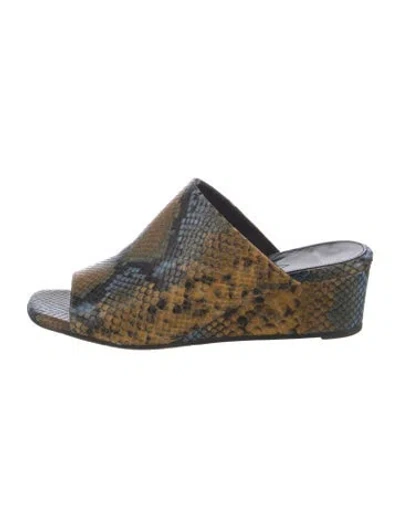 Pre-owned Aquatalia Leather Animal Print Slides In Orange