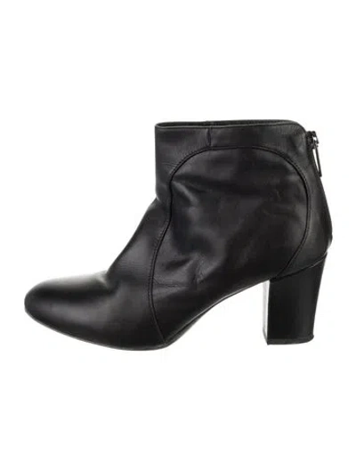 Pre-owned Aquatalia Leather Boots In Black