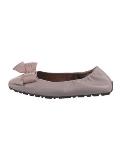 Pre-owned Aquatalia Leather Flats In Pink