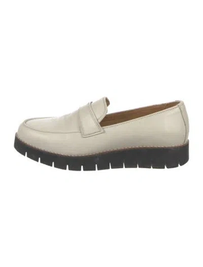 Pre-owned Aquatalia Leather Loafers In Neutral