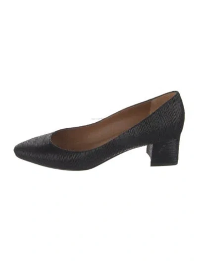 Pre-owned Aquatalia Leather Pumps In Black