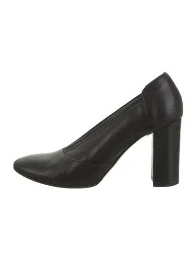 Pre-owned Aquatalia Leather Pumps In Black