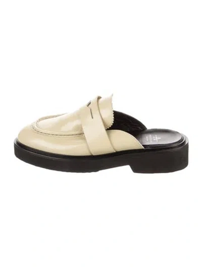 Pre-owned Aquatalia Leather Scalloped Accent Mules In Neutral