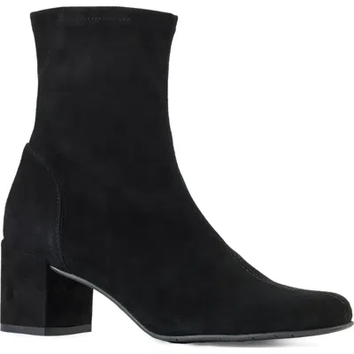 Aquatalia Luana Leather Bootie In Black