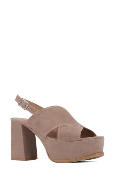 Aquatalia Nadina Platform Slingback Sandal In Shell