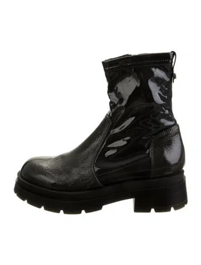 Pre-owned Aquatalia Patent Leather Combat Boots In Black