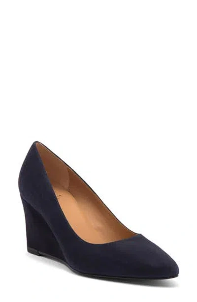 Aquatalia Posie Suede Wedge Pumps In Navy