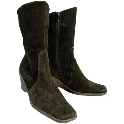 Pre-owned Aquatalia Size 9.5 Black Suede Waterproof Crepe Sole Boots