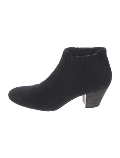 Pre-owned Aquatalia Suede Boots In Black