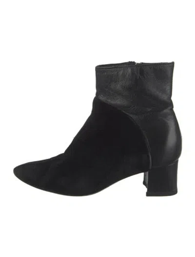 Pre-owned Aquatalia Suede Boots In Black