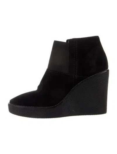 Pre-owned Aquatalia Suede Boots In Black