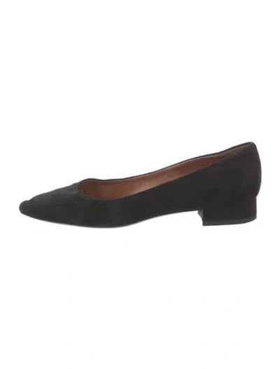 Pre-owned Aquatalia Suede Flats In Black