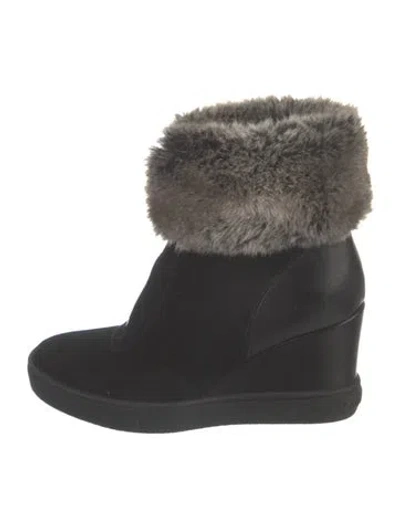 Pre-owned Aquatalia Suede Fur Trim Boots In Black