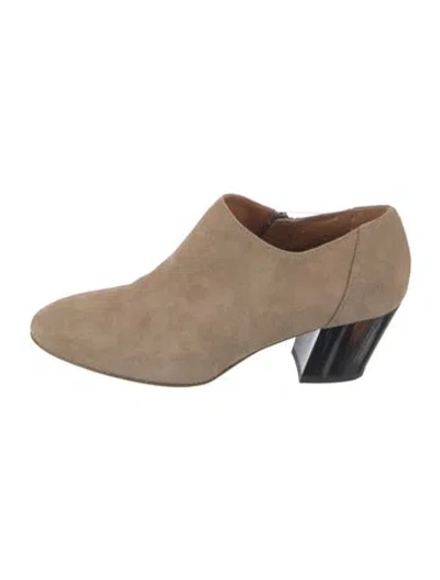 Pre-owned Aquatalia Suede Mules In Neutral