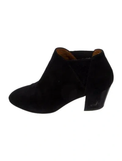 Pre-owned Aquatalia Suede Pumps In Black