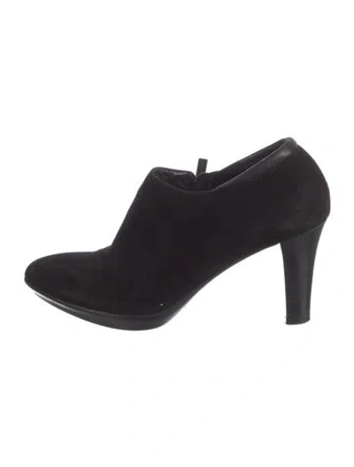 Pre-owned Aquatalia Suede Pumps In Black