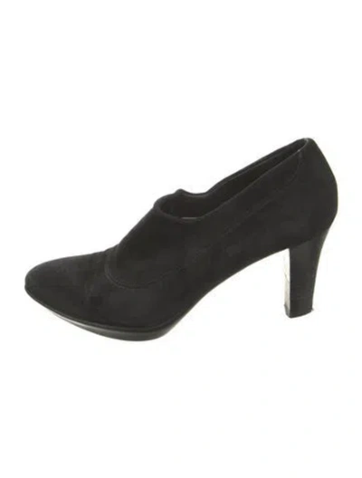 Pre-owned Aquatalia Suede Pumps In Black