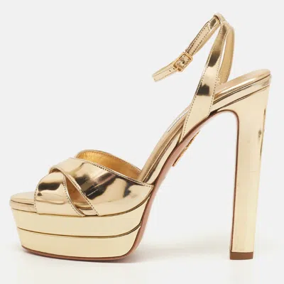 Pre-owned Aquazzura Divine Plateau Size 37 Gold Patent Leather Platform Ankle Strap Sandals