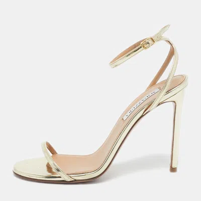 Pre-owned Aquazzura Gold Patent Leather Olie Ankle Strap Sandals Size 38