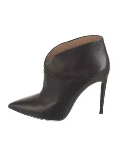 Pre-owned Aquazzura Leather Mules In Black